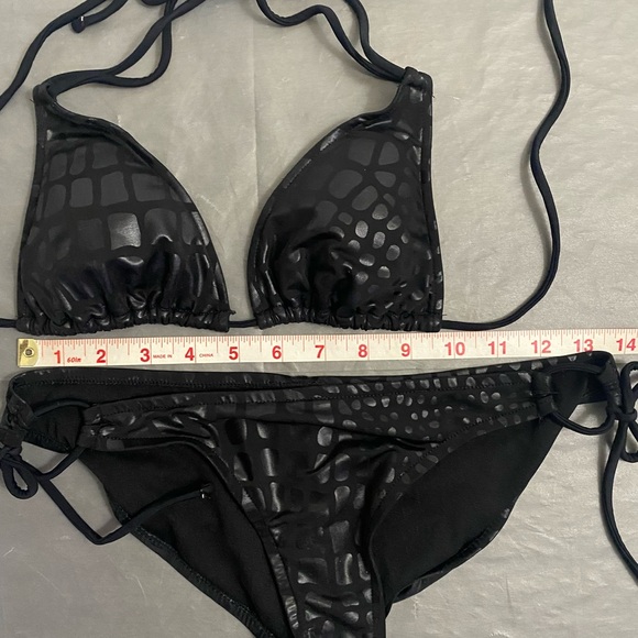Crocodile Print String Bikini , Low Rise Scrunch Bottom Black; Top XS , Bottom S - Picture 9 of 11